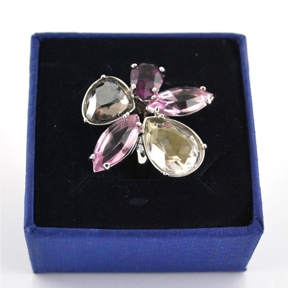 Swarovski Jewelry - Swarovski Crystal Flower Heritage Brooch